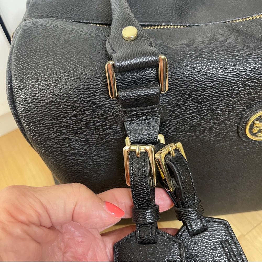 Tory Burch Black Saffiano Leather Doctors Satchel come with original dust cover - Picture 3 of 17